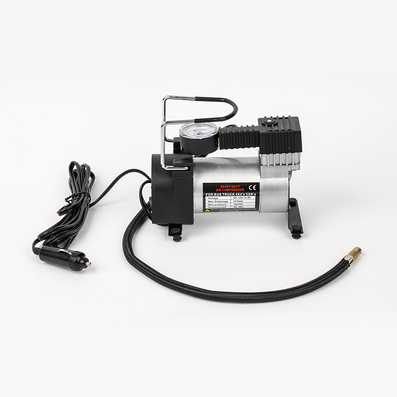 SX-202 Small size air compressor + toolbox